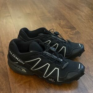 Salomon Black and Gray Athletic Shoes - speedcross 3